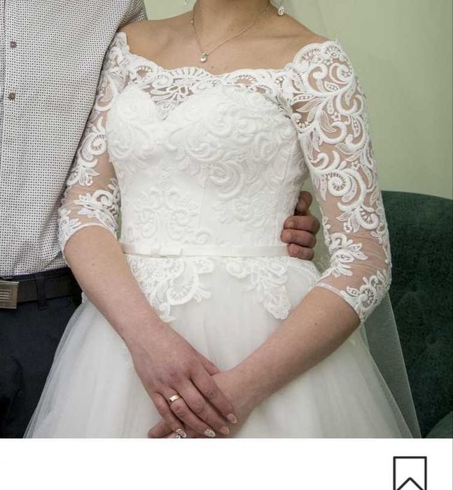Весільна сукня )))