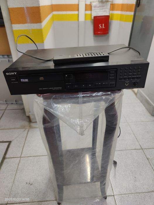Toshiba Stereo Cassette Deck