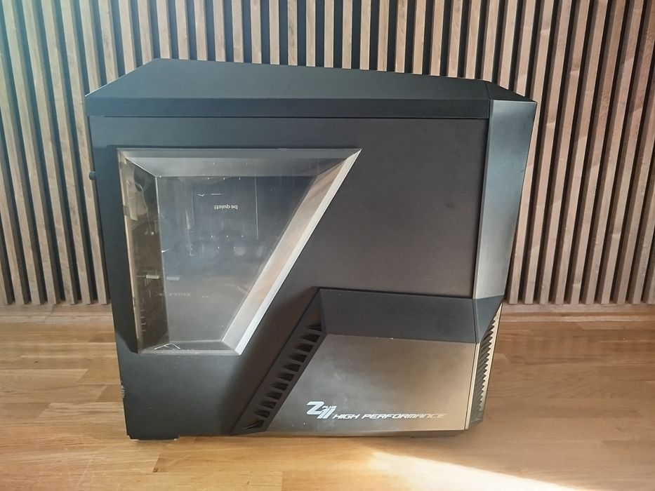 Komputer używany w dobrym stanie