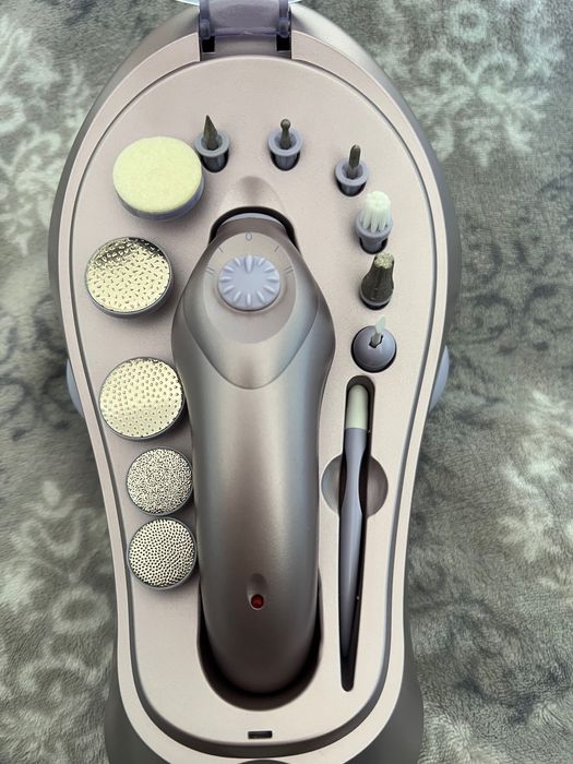 Zestaw do manicure i pedicure