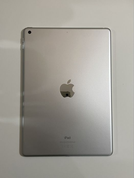 iPad 8ª geração (32GB + Wifi)