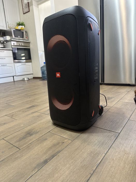 Колонка JBL Patty Box 310