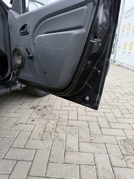 Renault Logan MCV в Універсалі Dacia