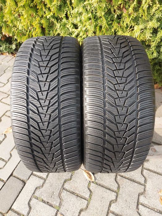 Para 245/40R19 98V XL FR Hankook Winter Icept Evo 3 / 8mm