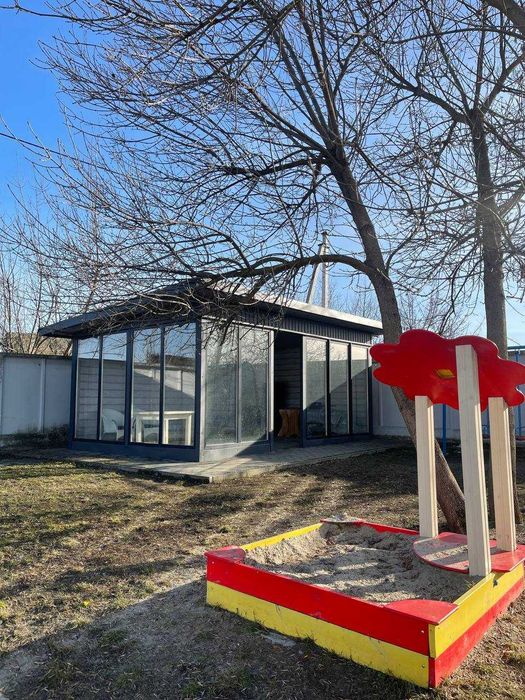 Продаж таунхауса по вул. Карбишева