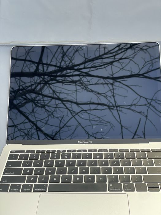 macbook pro 13 2017