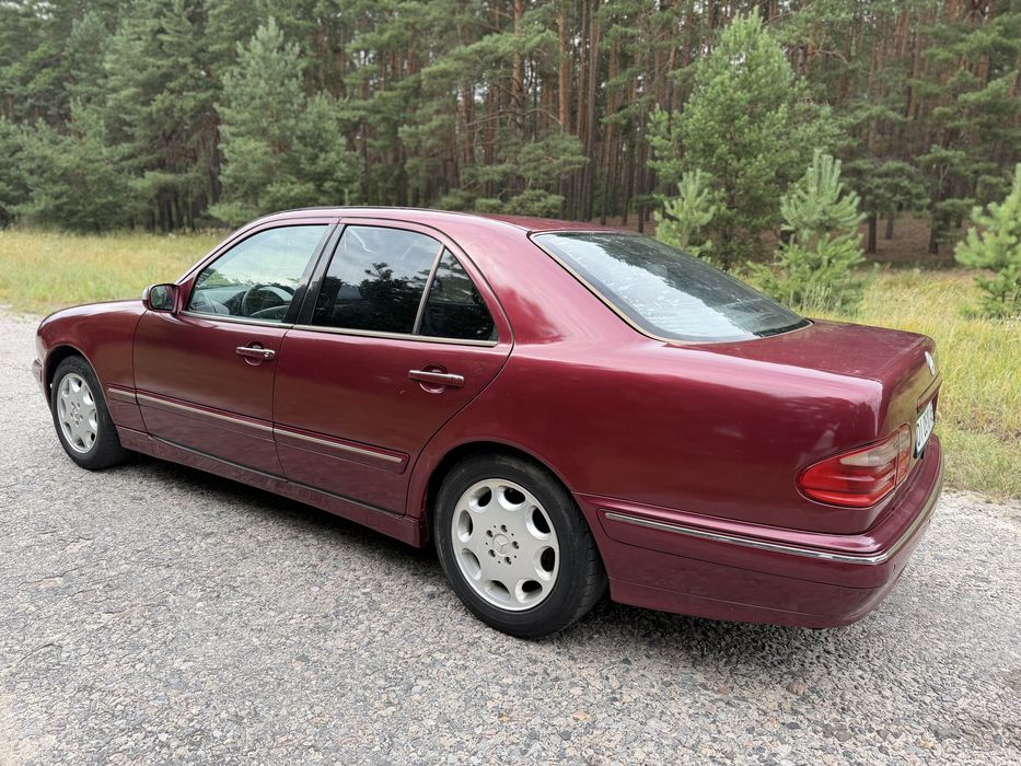 Продам Mercedes E240, газ!!!