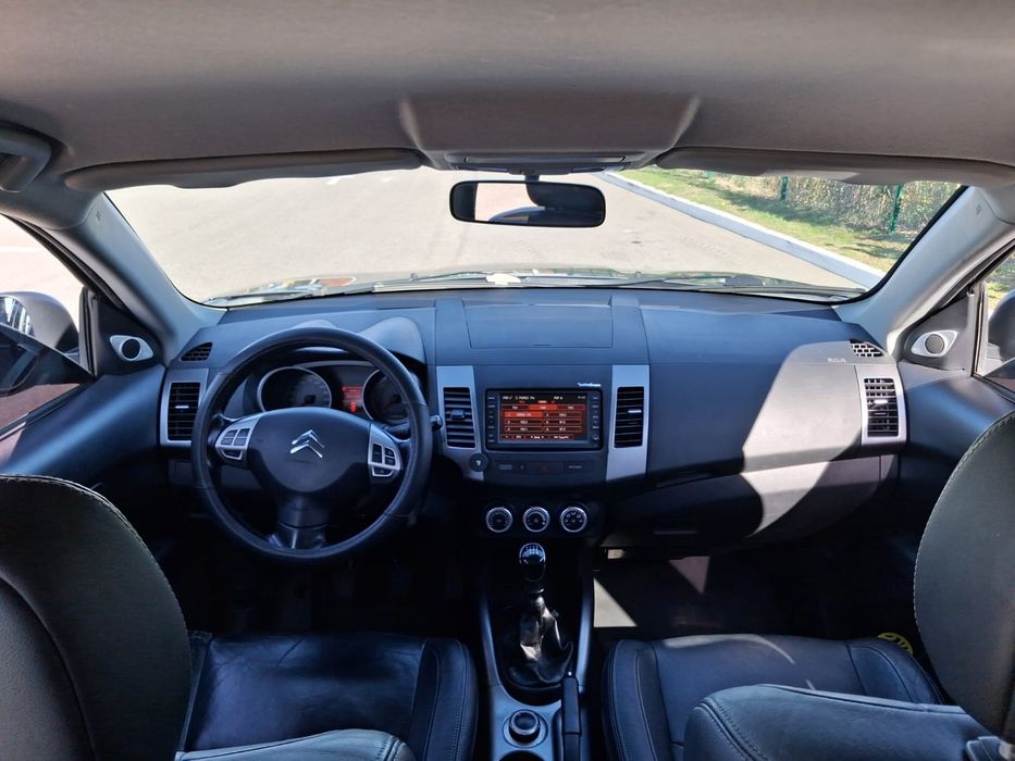 Citroen C-crosser 2.2D 2008