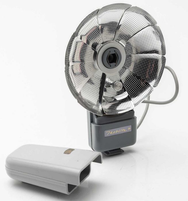 Lampa błyskowa Zeiss Ikon Ikoblitz 4, lampa błyskowa na klips