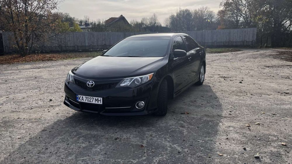 TOYOTA Camry 2.5 2014р. Газ-Бензин.