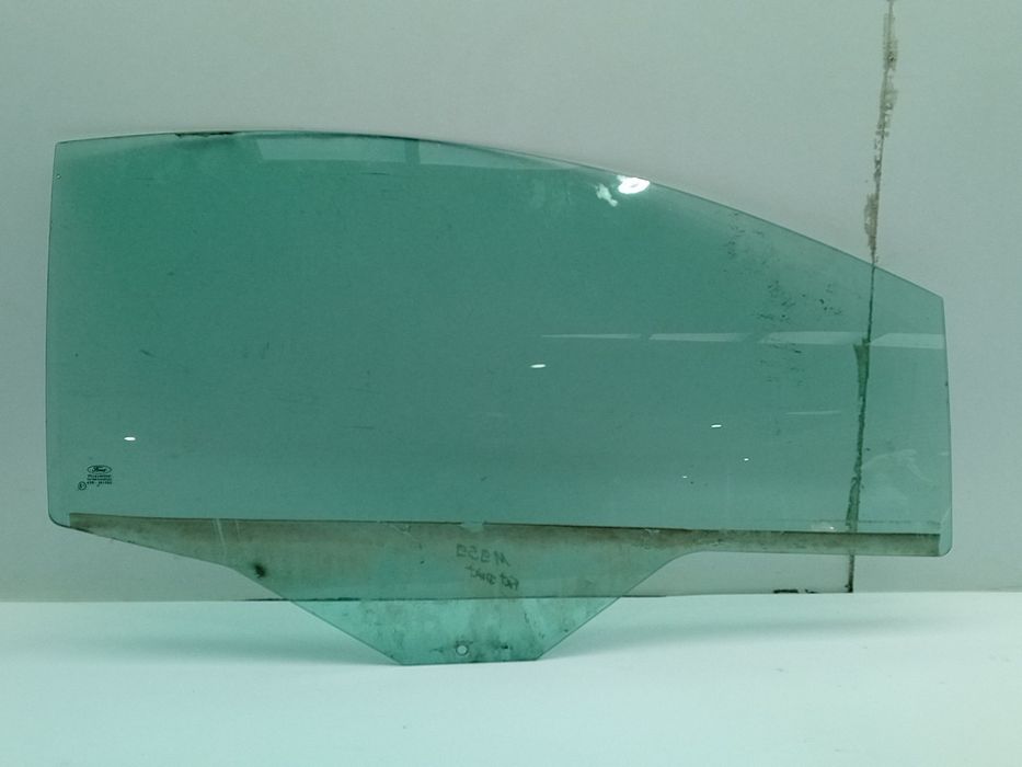 Vidro porta frente direita FORD Ka (RU8)