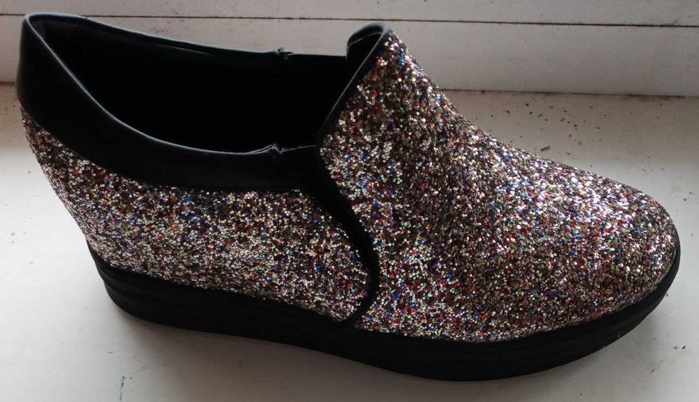 Сабо жіночі нові в упаковці. Розмір 41