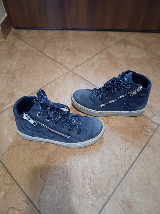 Buty superfit dla dziewczynki