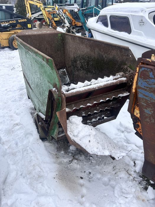 Mini paszowoz wozek paszowy taczka spalinowa