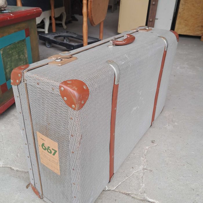 walizka stara duża w bdb stanie głęboki PRL