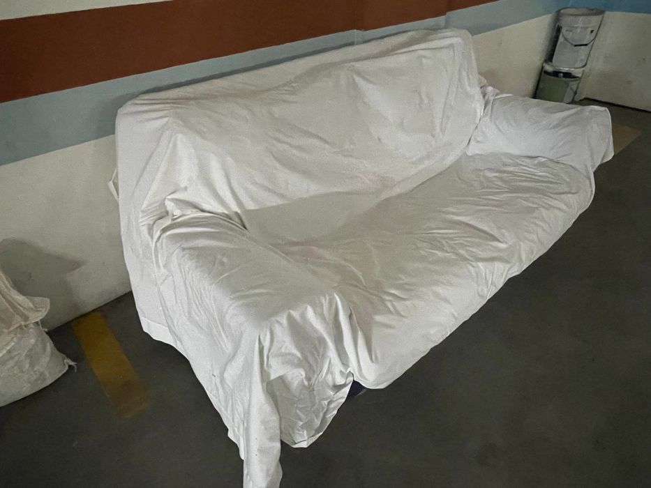 Sofá 2 lugares para restaurar