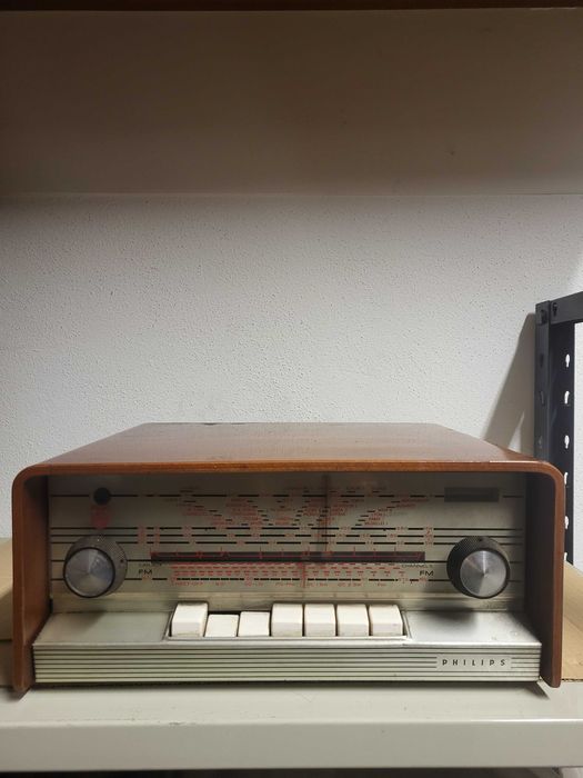 Rádio de Madeira Vintage - Philips A5X83A
