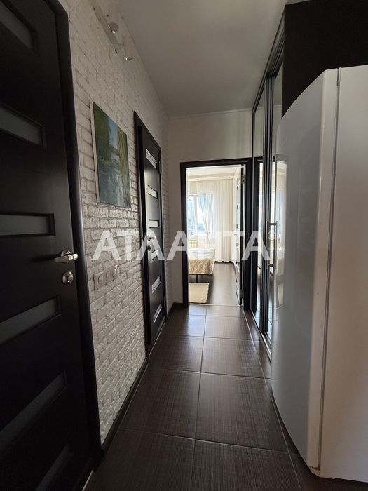 Оренда трикімнатна квартира Дарниця