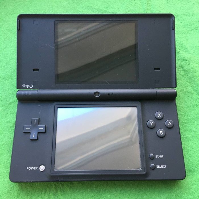 Ігрова консоль Nintendo Dsi
