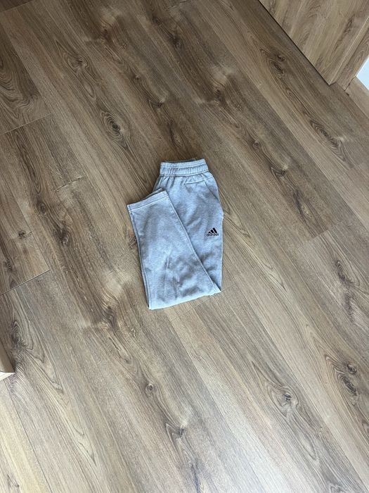 Чоловічі штани adidas оригінал( розмір S)