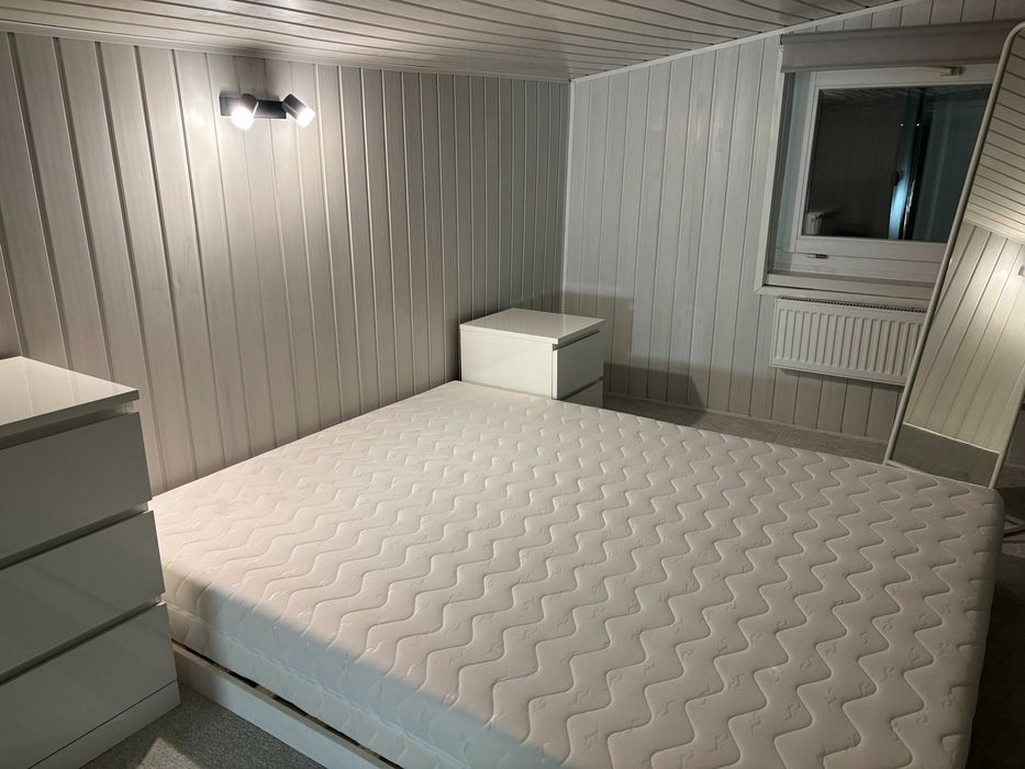 Wynajmę mieszkanie z miejscem postojowym