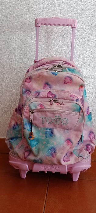 Mochila de marca  totto