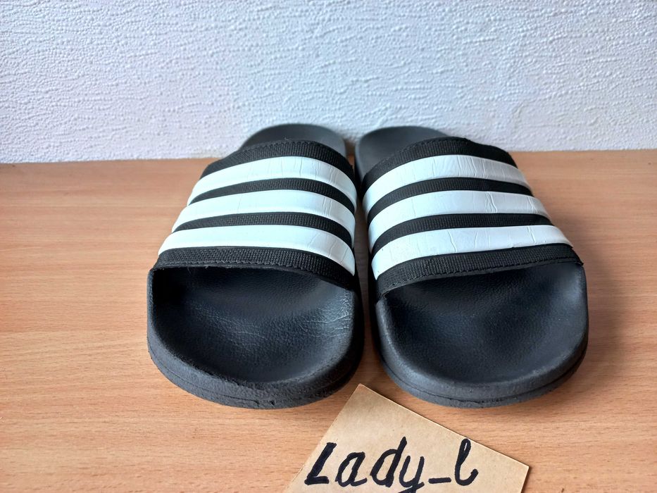 Шльопанці сланці adidas adilette Shower 40-41 р. устілка 26,5 см.