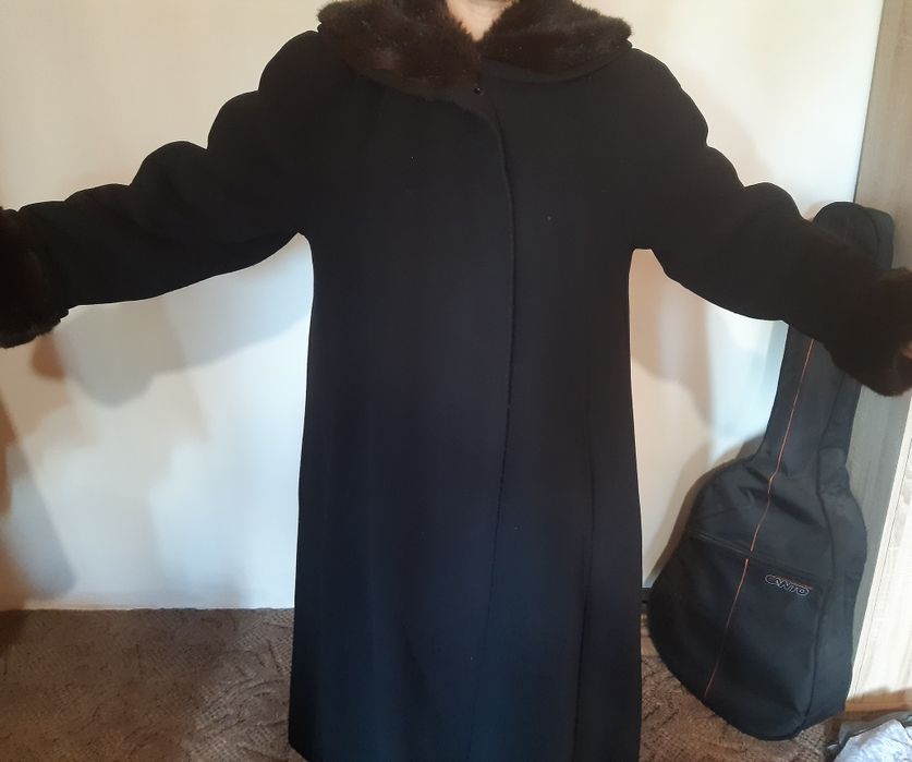 Płaszcz  rozm.42 kaszmir