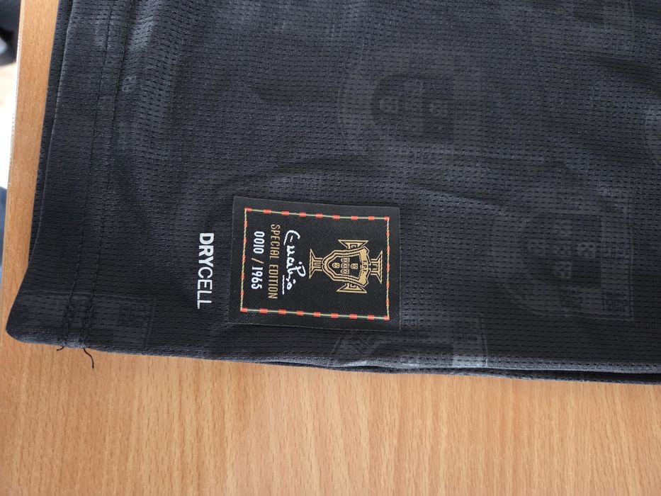 Camisola FPF edição Eusébio, modelo adepto