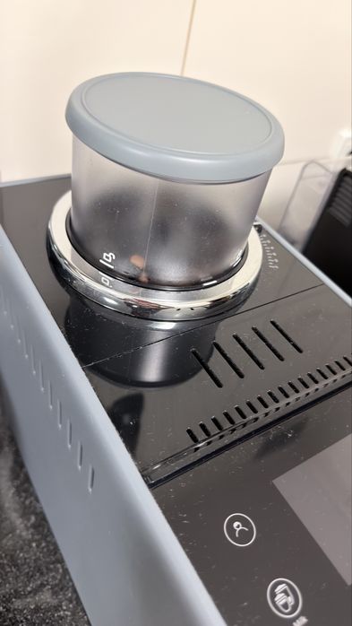 Máquina Café DeLonghi Rivelia Pebble Grey Como Nova c/ Garantia