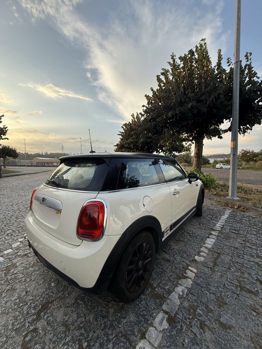 Mini Cooper One D foto 4