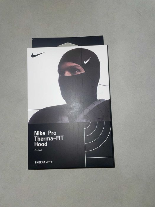 Nike Pro Therma-FIT Hood kominiarka balaclava czapka beania