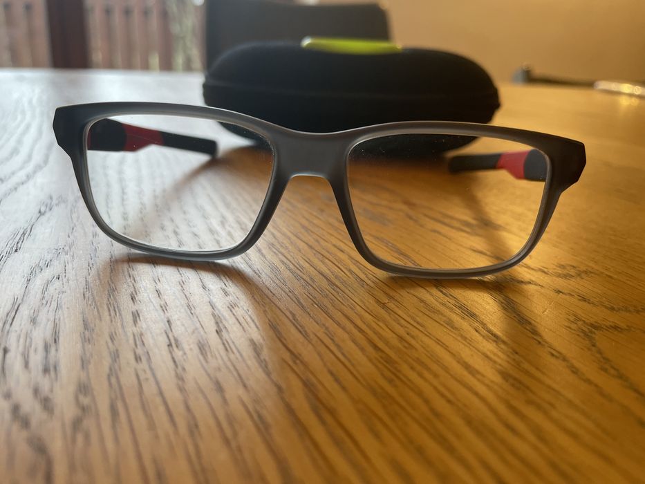 Okulary korekcyjne Oakley dziecięce