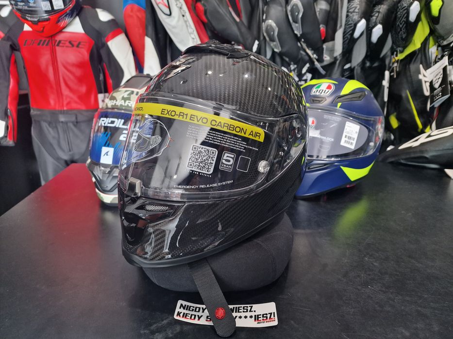 MotoSzafa Kask SCORPION EXO-R1 EVO CARBON AIR SOLID !gratisy/raty!