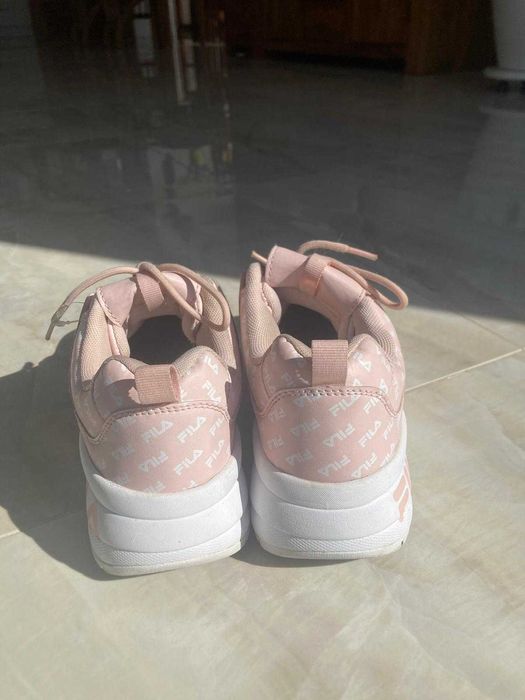 Fila Różowe Sneakersy Damskie w białe loga