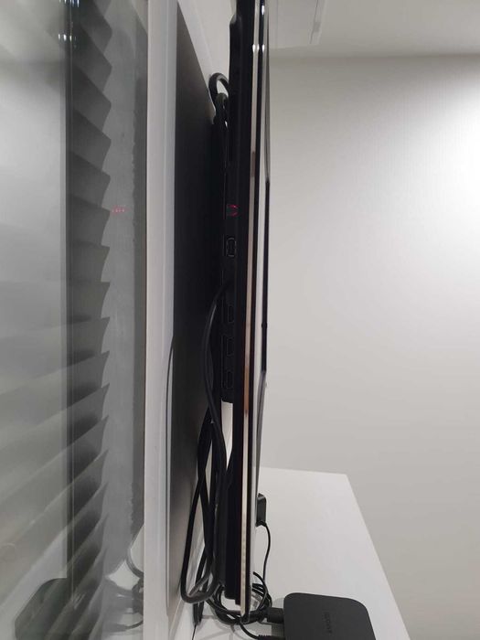 TV Samsung 32" em excelente estado