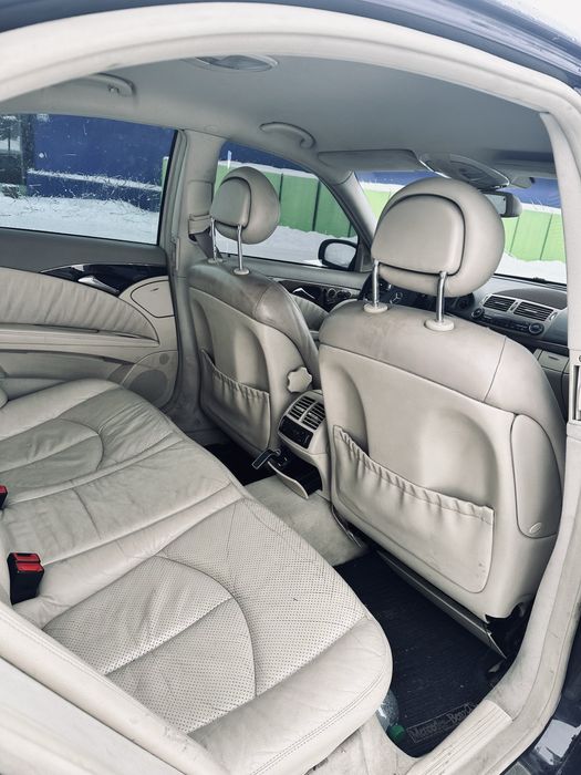 Продам Mercedes e211