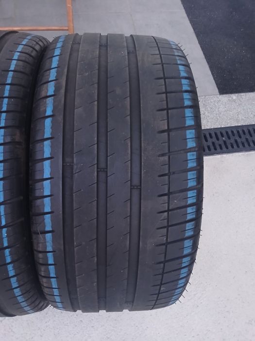 2 pneus 255 35 r18 Michelin