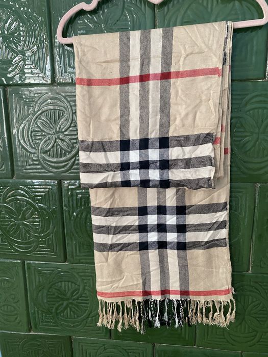 Шарф під Burberry мьякій зручний новий