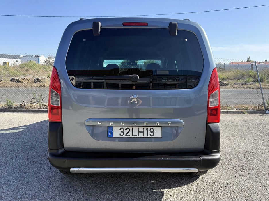 Peugeot Partner 1.6 HDi Outdoor 112cv - Nacional - 2011 - 250.000km foto 5