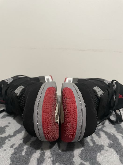 sapatilhas Nike air jordan 4 bred 2019 42,5