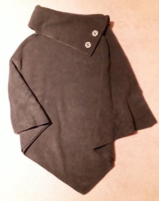 Capa / Poncho cinza PTN Store, tamanho único, novo sem etiqueta