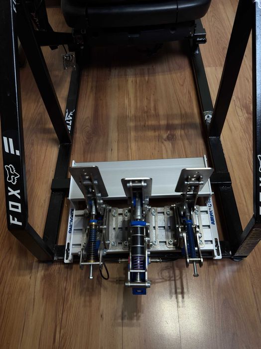 Zestaw do Simracingu- SIMAGIC ALPHA MINI + Fanatec SQ v1.5 + SIMRIG ...