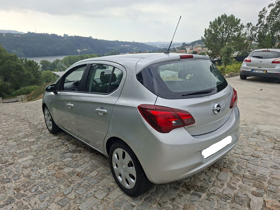Opel Corsa 1.2 Dynamique 2018 Nacional 120000km