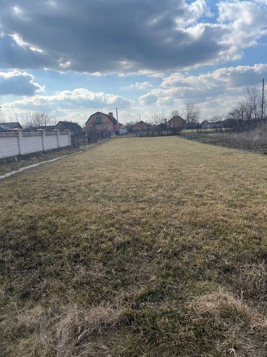 Продам ділянку, смт. Стрижавка