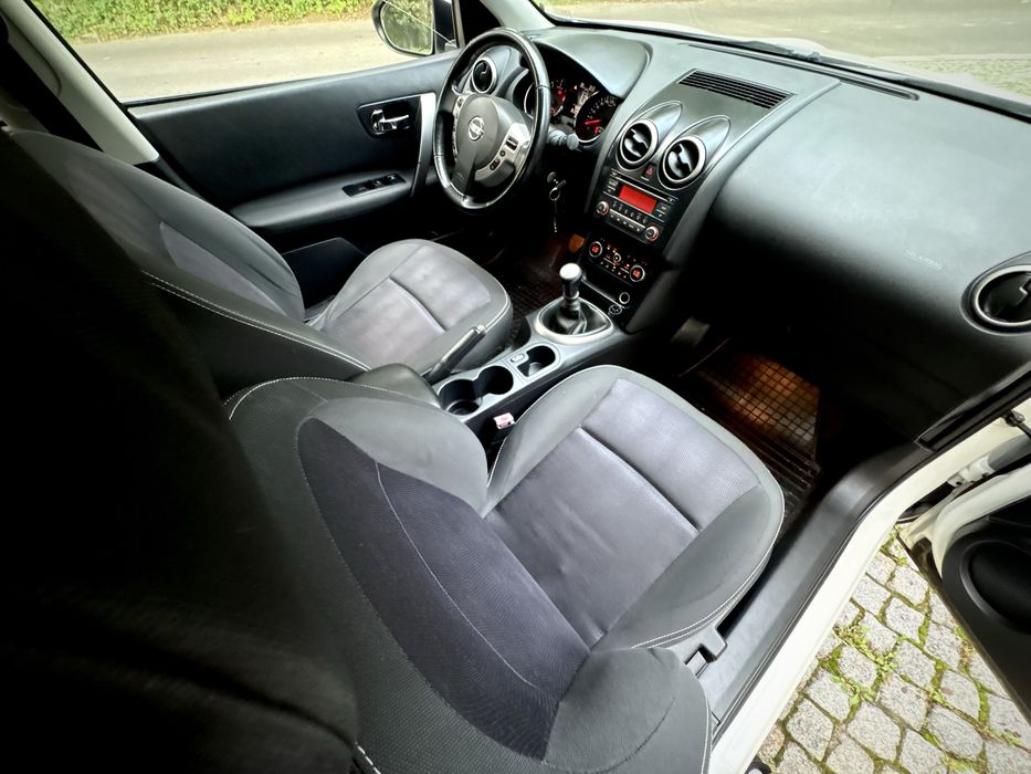 Śliczny Nissan Qashqai +2 ! 1.5 DCI ! 179tys ! Bez rdzy ! Oryginał !
