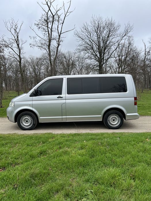 Volkswagen T5 Caravelle • Пасажир • Комфорт • Гарний стан