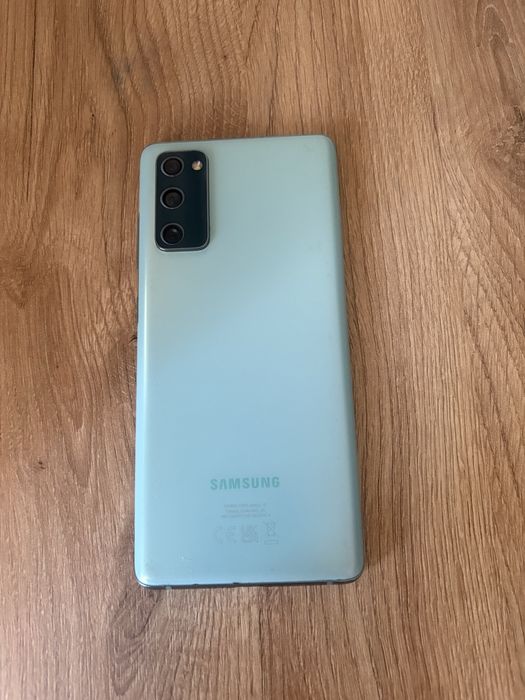 Samsung S20fe stan bardzo dobry