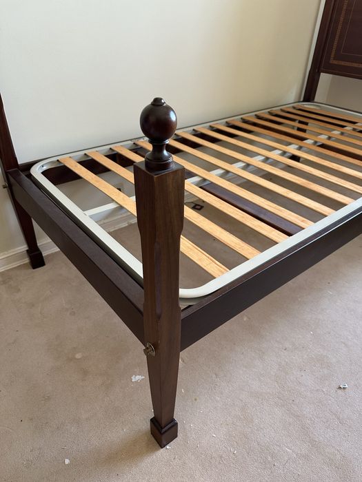 Cama de solteiro D. Maria