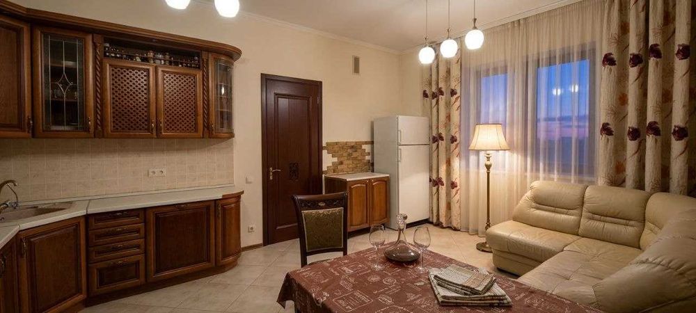 Від власника. Монументальний маєток 265 м² у престижній частині Гореничі. Перевірена роками якість. Без %